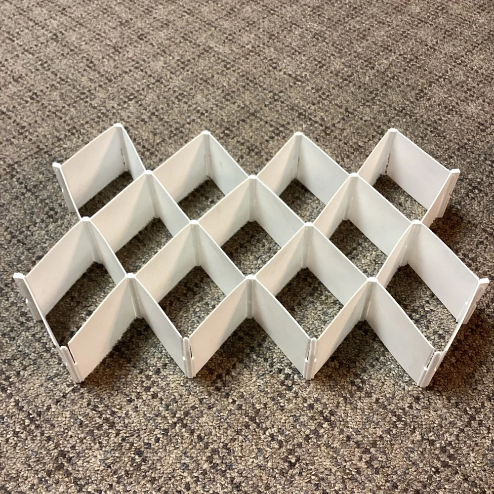 White Adjustable Drawer Organizer * Design for your drawer space
